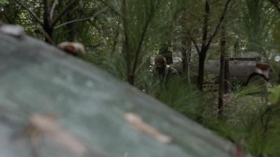 [Growls] - The Walking Dead