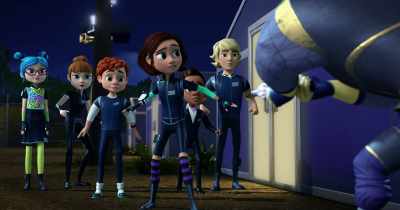 [growls] - Spy Kids: Mission Critical