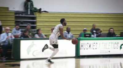 Grown man at work. Out of his way. - Last Chance U: Basketball