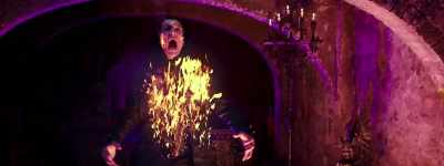 (grunting) (fire crackling) - Death Rider in the House of Vampires