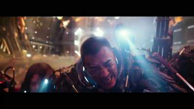 -[grunting]
-[panting] - The Wandering Earth