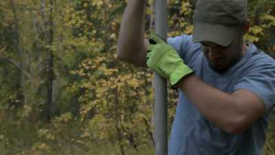 [grunting] - Life Below Zero: Next Generation