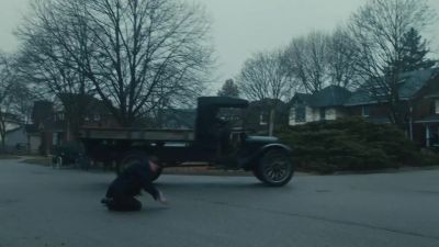(grunting) - Murdoch Mysteries