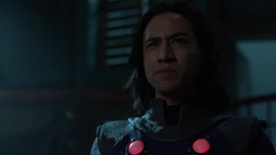 [GRUNTING] - Supergirl