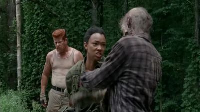 (grunting ) - The Walking Dead