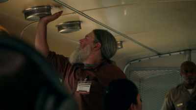 - [ grunts ]
- Man: It's hot in here. - All Rise