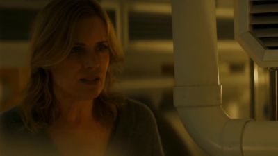 ( grunts ) - Fear the Walking Dead