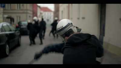 [GRUNTS] - Young Wallander