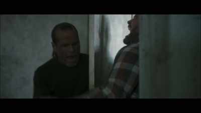 -(GRUNTS)
-(SCREAMING) - The Marine 6: Close Quarters