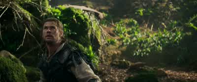 GRYFF: This is heavy. - The Huntsman: Winter's War