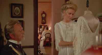 Guardez la ligne, Marie. - Somewhere in Time