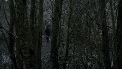 Guards! Turn away now! - The Last Kingdom