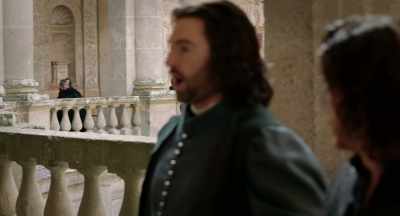 - Guards!
- We're going. - Medici: Masters of Florence