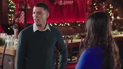 Guess santa is the only one
you ever hear about - Laughing All the Way