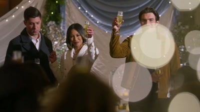GUESTS APPLAUDING - Yuletide the Knot