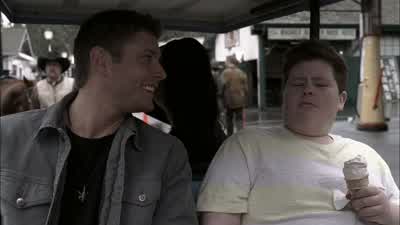 GUIDE: Now, to the right here is Stars Hollow. - Supernatural