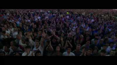 [GUITAR MUSIC PLAYING] - Oasis: Knebworth 1996