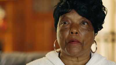 Gullible people. [CHUCKLES] - 35 Serial Killers the World Wants to Forget