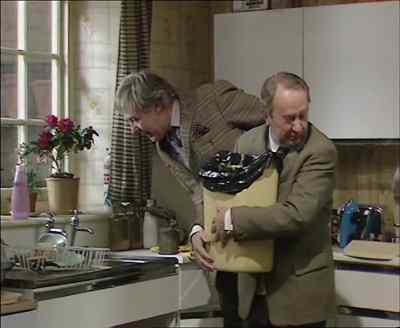 GULPING NOISE - Last of the Summer Wine