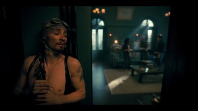 -[gulps]
-[Alphonso] Get a move on. - The Umbrella Academy