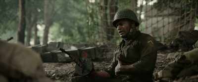 -[gun bangs]
-[Conroy grunts] - 3 Days in Malay