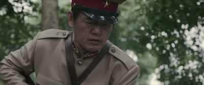 -[gun bangs]
-[Conte spits] - 3 Days in Malay
