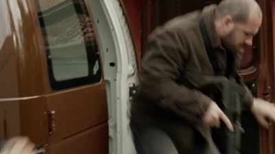          (gun clicking) - NCIS: Los Angeles