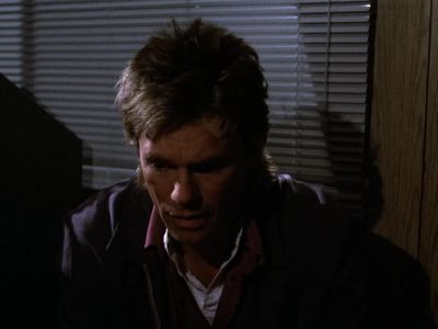 [GUN COCKS] - MacGyver