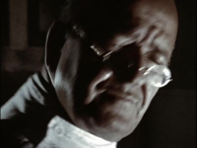 (gun firing)
(dramatic music echoing) - Agatha Christie's Poirot