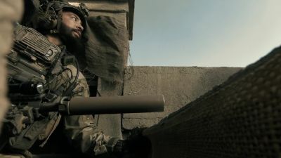 [gunfire continues] - SEAL Team
