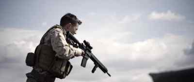 - (GUNFIRE)
- The Royal Guard ops arrived. - Jarhead 3: The Siege