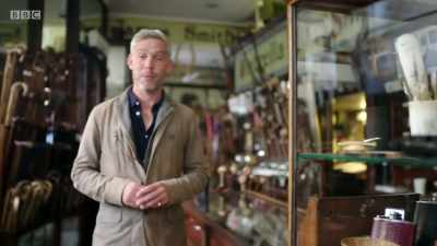 Guns were readily available. - Sword, Musket & Machine Gun: Britain's Armed History