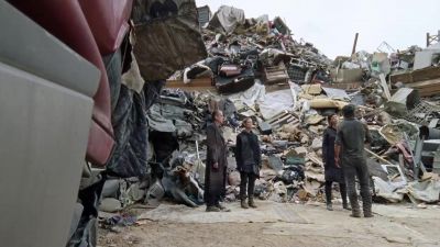 Guns. - The Walking Dead