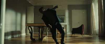 - [gunshot]
- [grunts] - Wingwomen