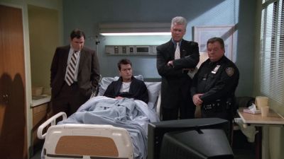 (GUNSHOT) - Spin City