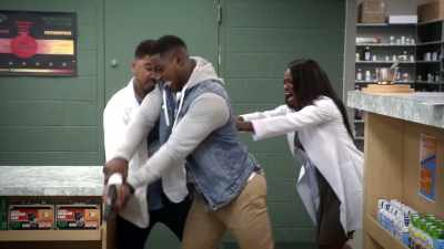 [Gunshot]
[Screams] - Tyler Perry's The Oval