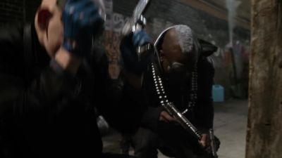 (GUNSHOTS CONTINUE) - Gotham