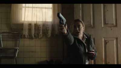 -(GUNSHOTS)
-(GRUNTS) - Mare of Easttown