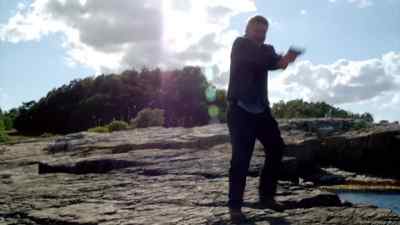 (GUNSHOTS) - Wallander
