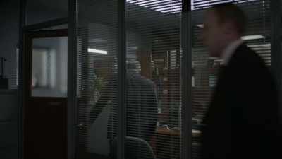 Guv. So, he's back?
From outer space. - Luther