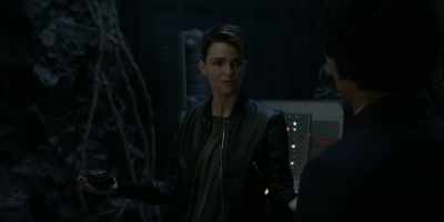 GUY JUST HIJACKED
THE SUBWAY, - Batwoman