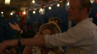 - Guys, good night. Sleep well.
- Ignore him. - The Night Manager