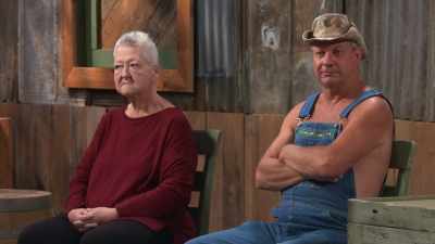 Guys, you got one hour, - Moonshiners: Master Distiller
