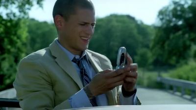 Guys, we got to roll. - Prison Break
