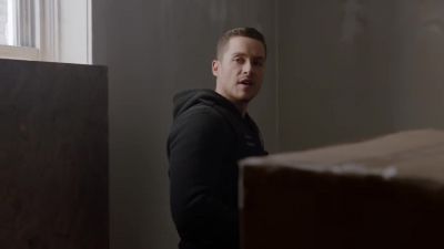 Guys, you gotta get in here. - Chicago P.D.