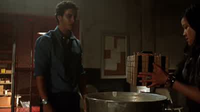 Guys, hurry, hurry, hurry! - Scorpion