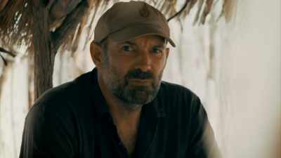 GUYS, I THINK WE SHOULD
TAKE A BREAK FOR A BIT, - Expedition Mungo