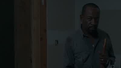 Guys, it's thinning out there in front. - The Walking Dead