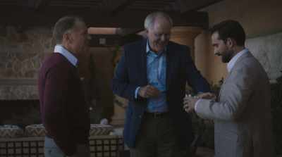 Guys, um, before dinner, - Beatriz at Dinner