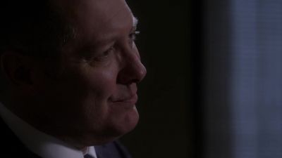 Guys, with
the guns, please. - The Blacklist